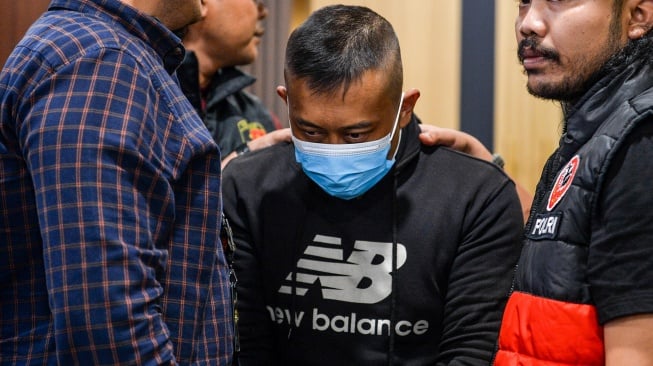 Berawal dari Tinder, Wanita di Bandung Disekap dan Disiksa hingga Buta